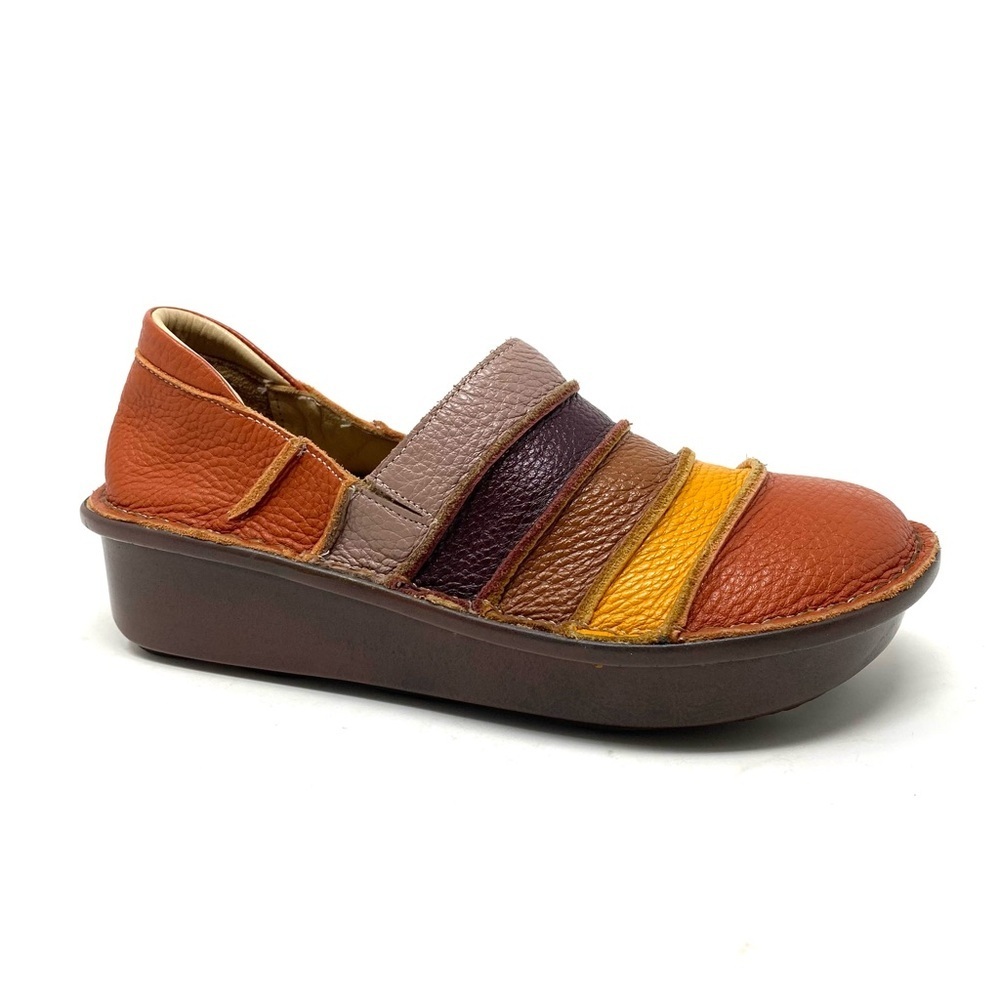 SPRING STEP FIREFLY LEATHER SLIP-ON SHOE IN CAMEL